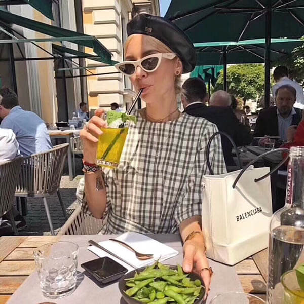 バレンシアガ ショッピングバッグ スーパーコピー バレンシアガ ロゴ スモール